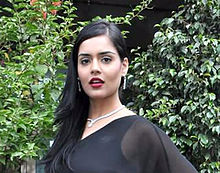Nathalia Kaur hot pic
